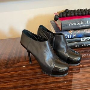 YSL Yves Saint Laurent tribtoo platform bootie patent leather toe